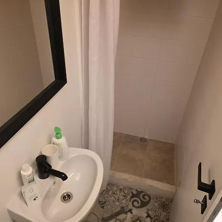 Fran Apartman